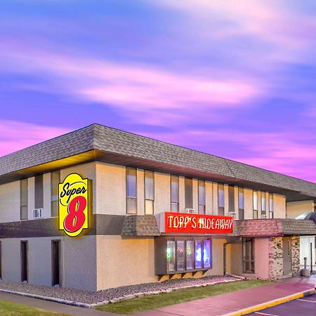 Hotel Super 8 By Wyndham Windsor/Madison North Zewnętrze zdjęcie